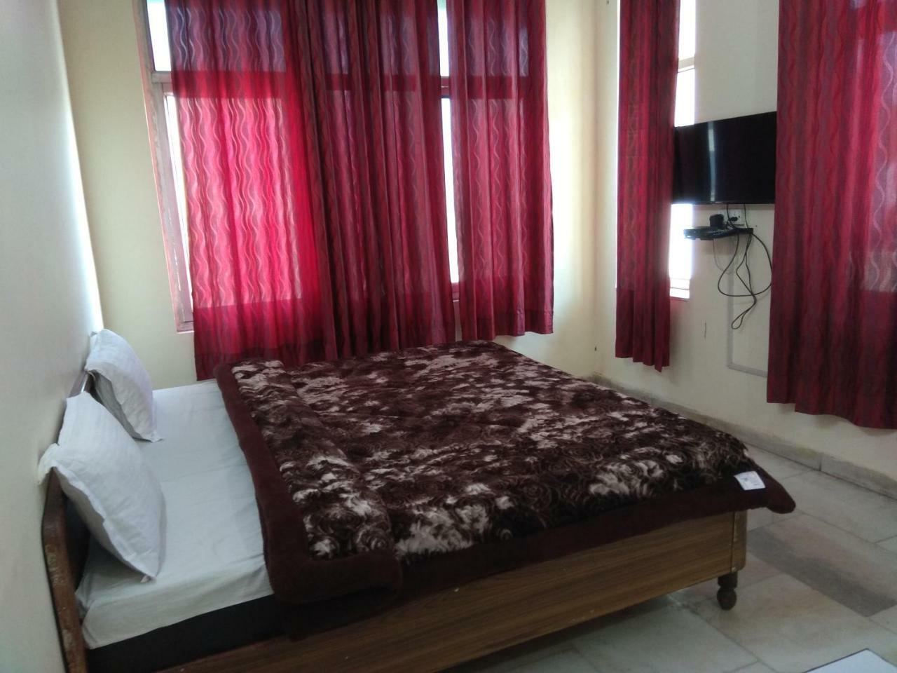 Raj Laxmi Bhawan Hotel Rishīkesh Екстериор снимка
