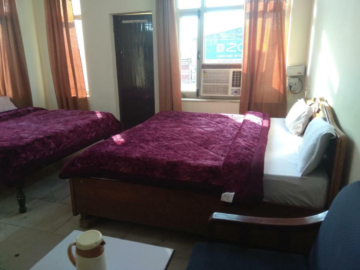 Raj Laxmi Bhawan Hotel Rishīkesh Екстериор снимка